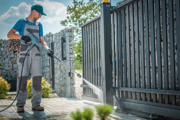 Best Pool Deck Cleaning  in Toquerville, UT